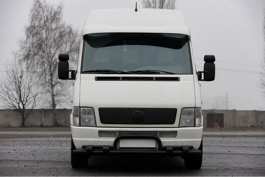 Volkswagen LT 1995-2006 Front bull bar ST020 Black (stainless steel) Image