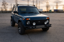 Lada Niva and Urban 1977- Front bull bar ST015 Black (stainless steel) photo 3