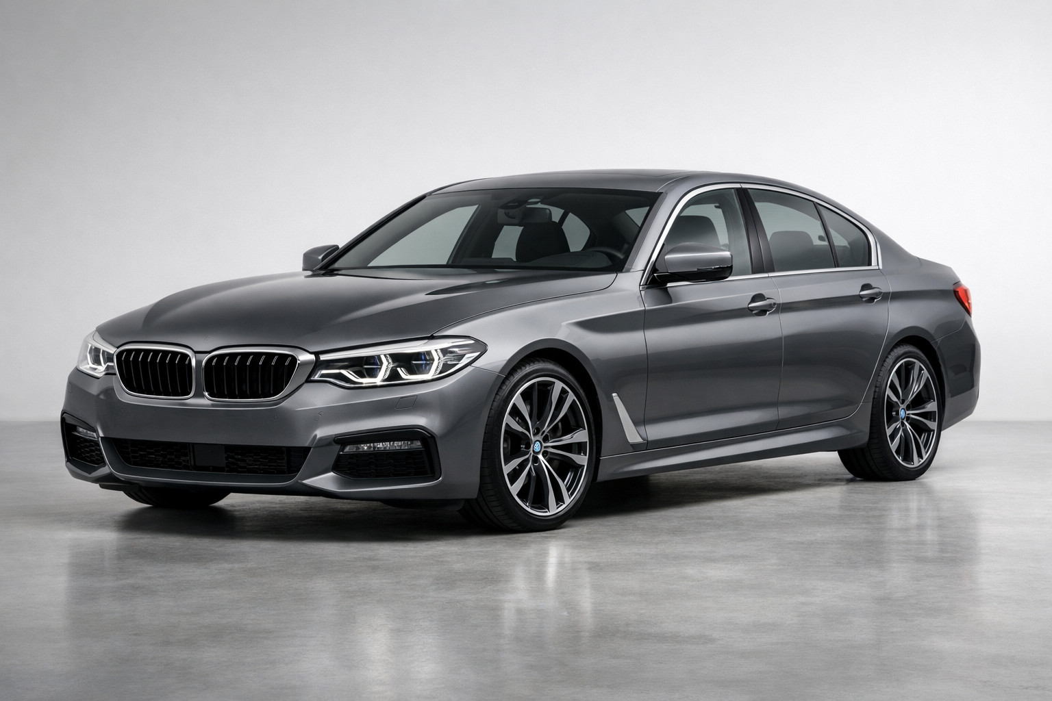 BMW 5 Series G30/G31 (2017–2023) review: business class, no circus