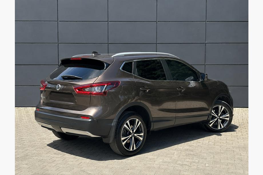 Nissan Qashqai 2014-2021 OEM Gray Roof Rails (Aluminum, Adhesive Mounting) Image