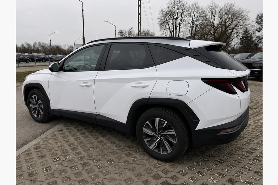 Hyundai Tucson NX4 2021- Integrated roof rails black OEM (Long, Aluminium, adhesive mounting) Image