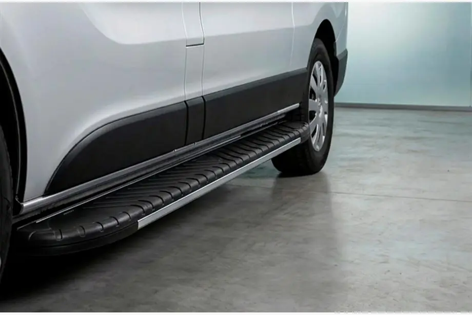 Renault Trafic 2001–2015 Side Steps Bosphorus Grey (2 pcs, Aluminum) Image