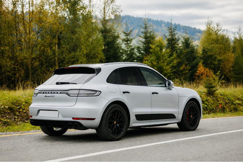 Porsche Macan 2014-2024 Integrated roof rails black OEM (Aluminum, adhesive mounting) Photo 1