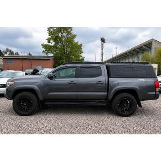 OEM Black Roof Rails (Aluminum) photo 2