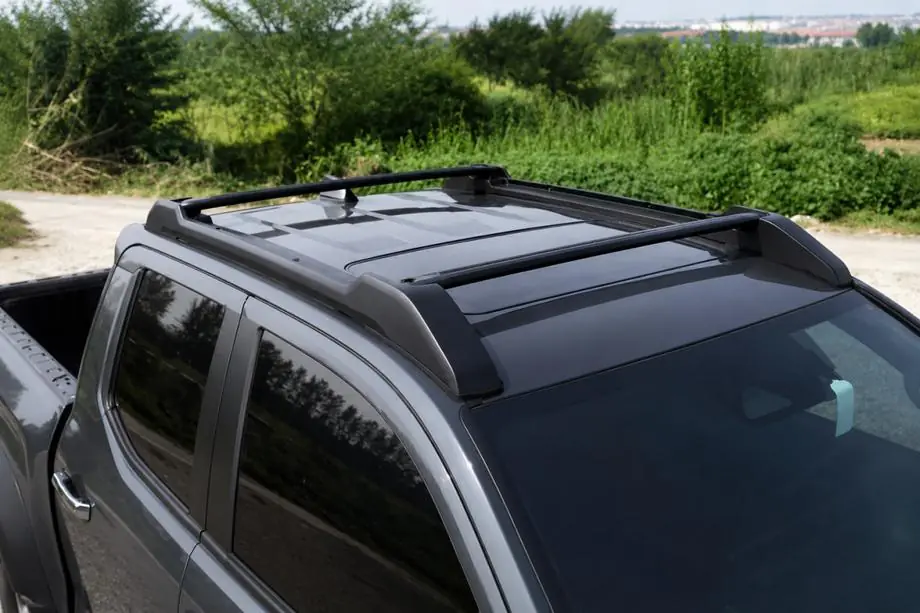 Toyota Tacoma 2023– Roof rails with crossbars black OEM (Aluminium) Image