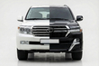 Toyota Land Cruiser 200 in 2021 Executive style: make an old LC200 look like the latest facelift photo 1