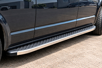 Volkswagen T5 Caravelle 2004-2010 Side Steps BlackLine (2 pcs, Aluminum) Long Wheelbase photo 1