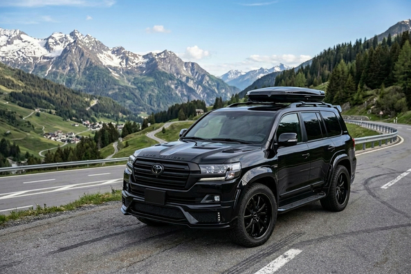 Which upgrades to add to an LC200 facelift: steps, mirrors, moldings, spoiler, interior