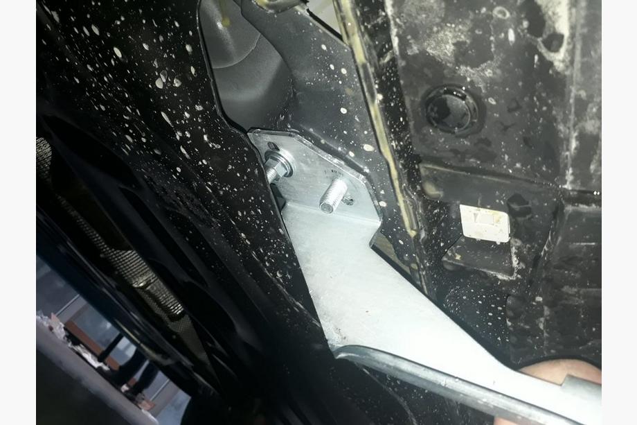Ford Kuga/Escape 2013-2019 Side Steps BlackLine (2pcs, Aluminum) With door moldings Photo 2