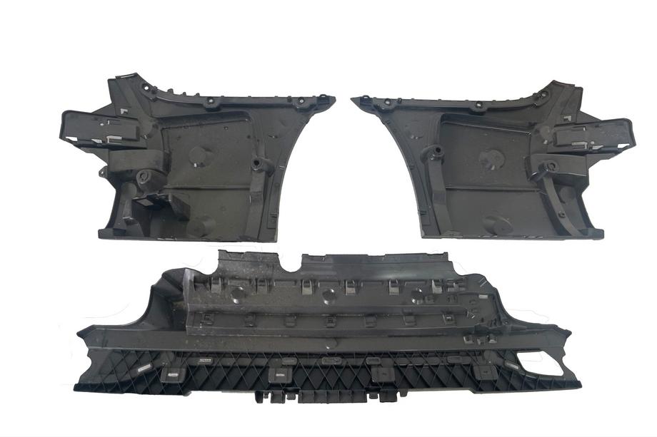 BMW 5 Series G30/G31 2017–2023 Rear bumper mounting kit Image
