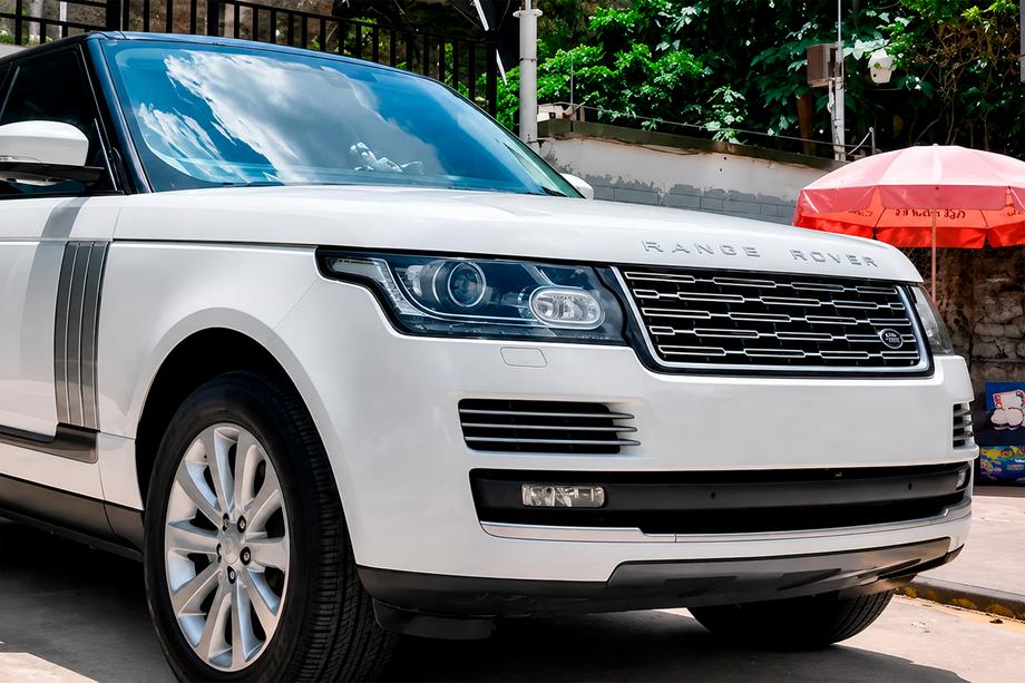 Range Rover IV L405 2013-2021 L460-style radiator grille (2013-2018) Image