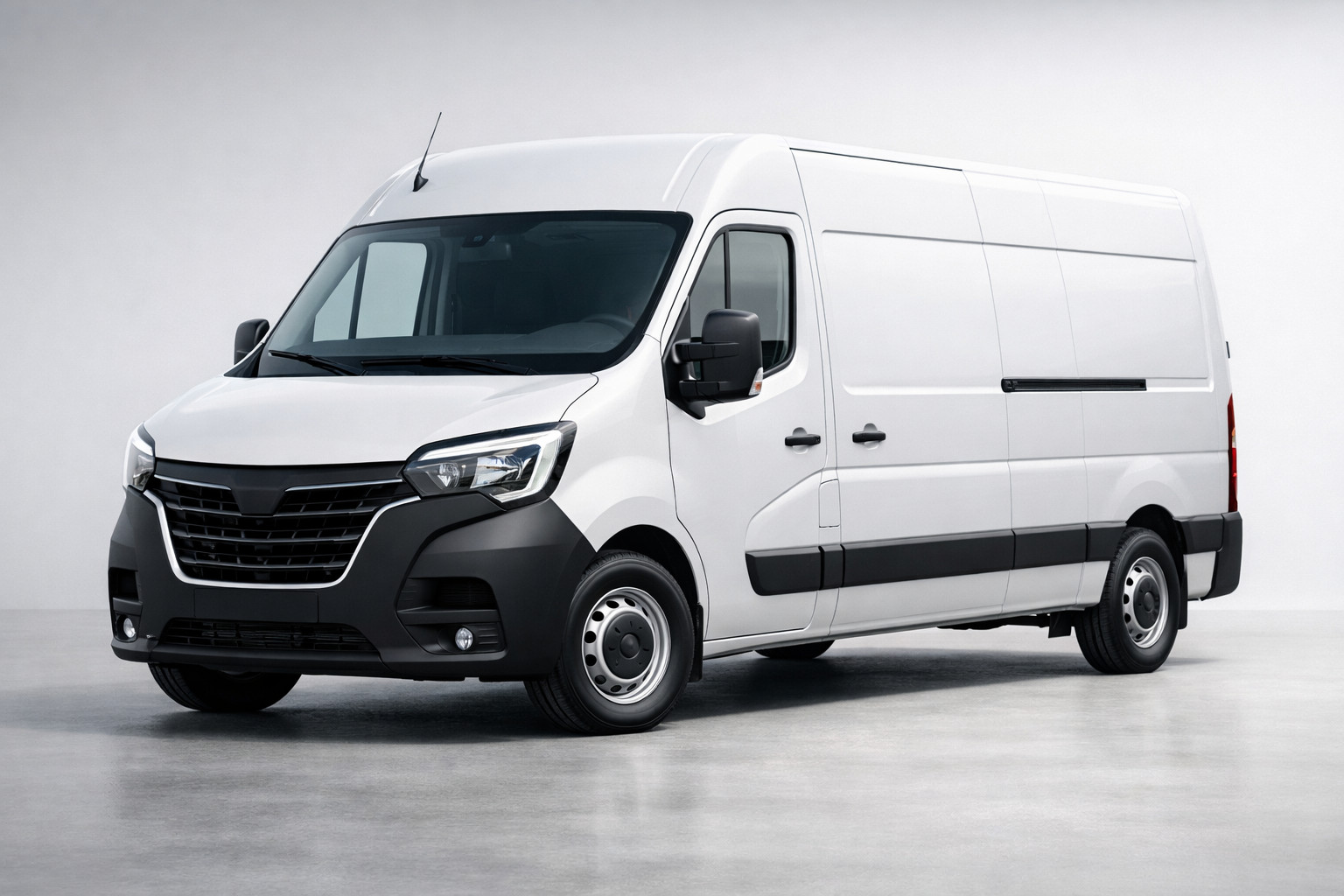 2019 Renault Master facelift review: a big van for business and transport