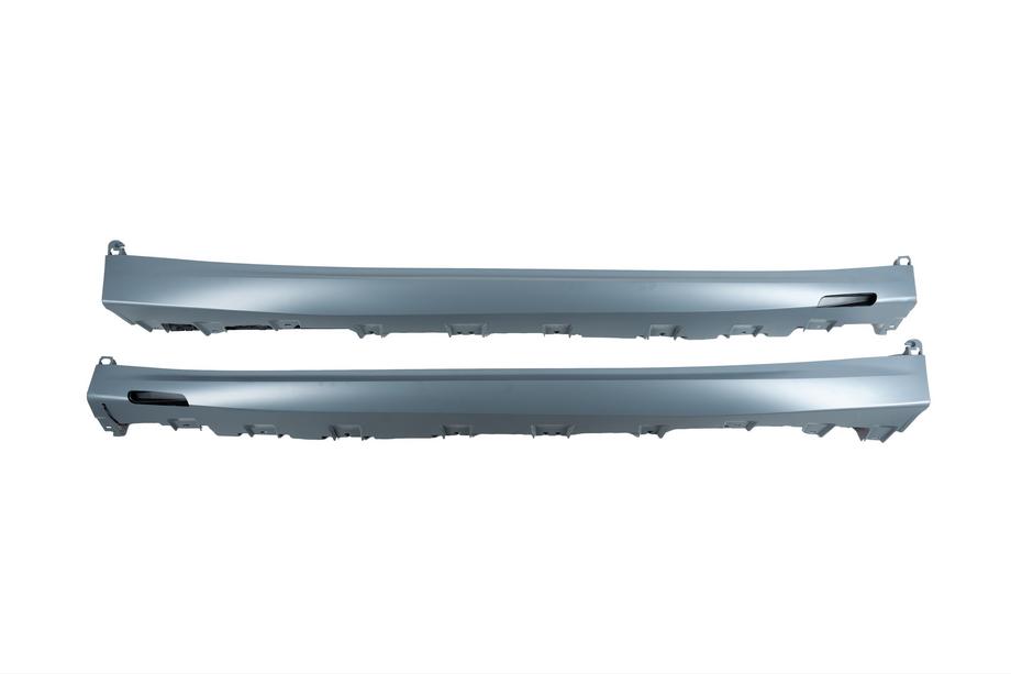 BMW X7 G07 2019- M-Sport Side Skirts (2019-2023) Image