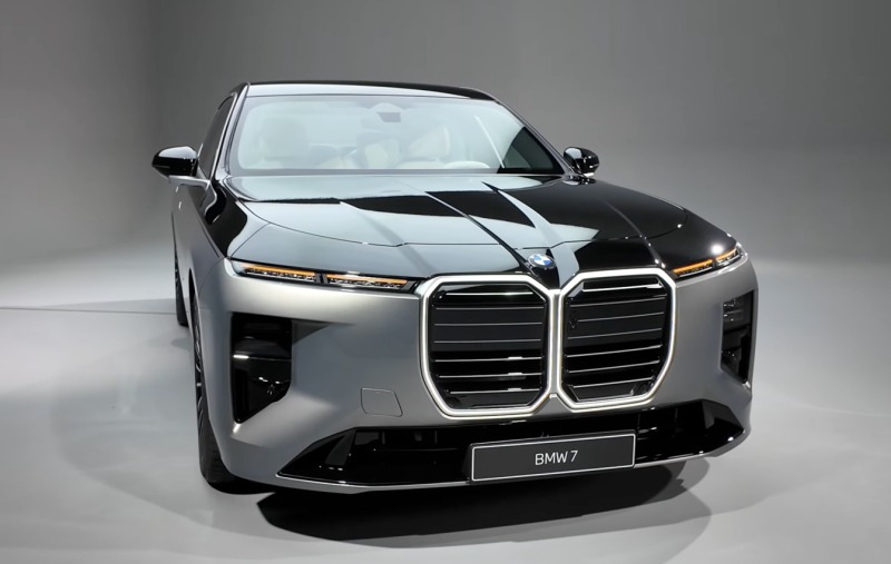 Updated BMW 7 Series 2027: new design, tech and trims