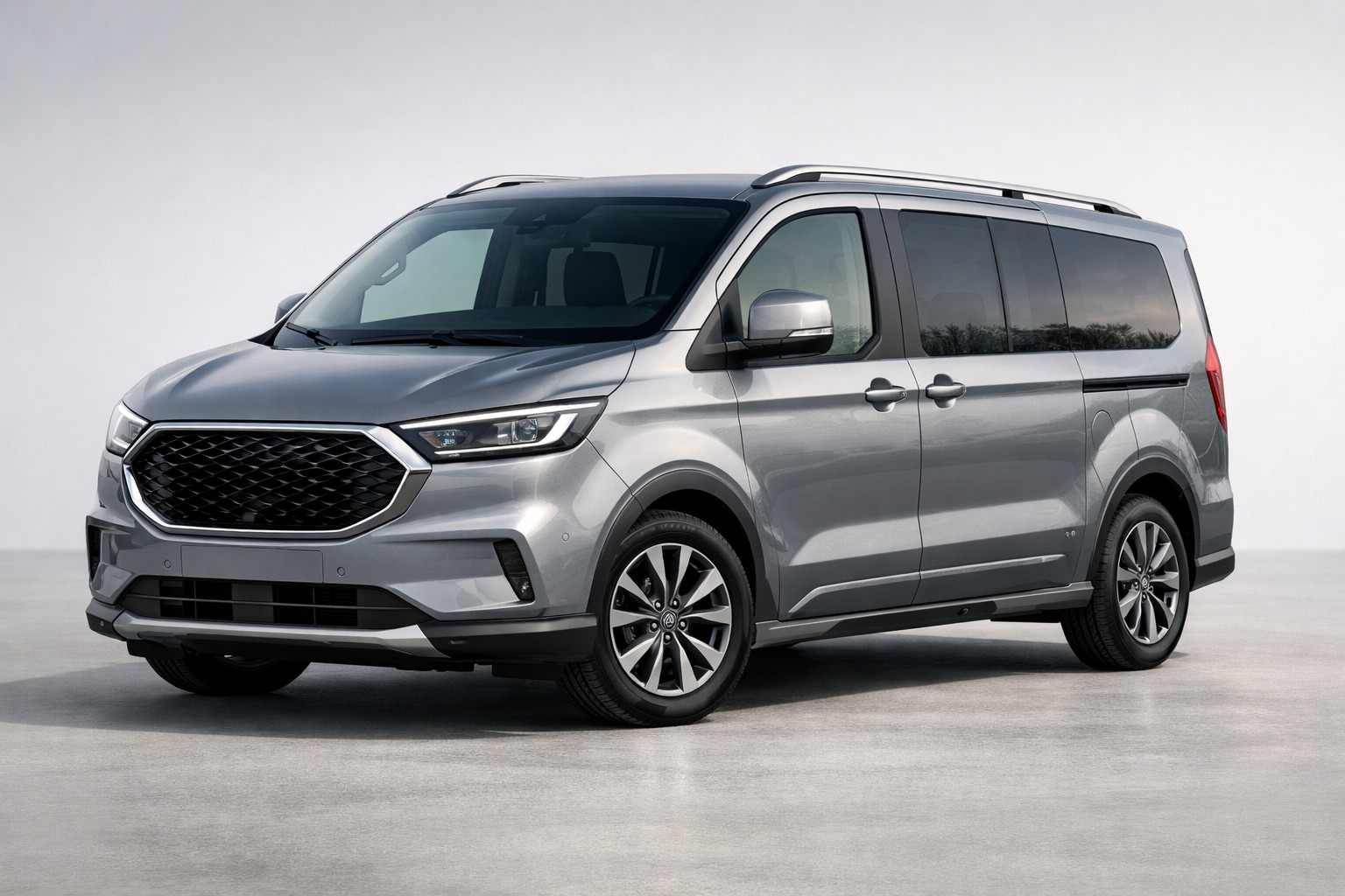 Ford Tourneo Custom 2024 review: a modern minivan for business and family