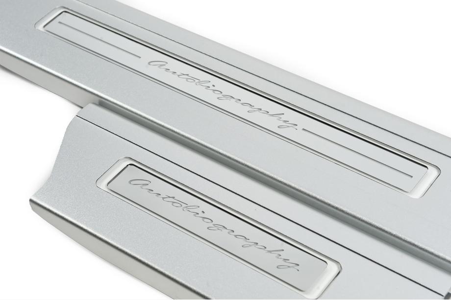 Range Rover IV L405 2013-2021 Autobiography Door Sill Plates (4 pcs) Image