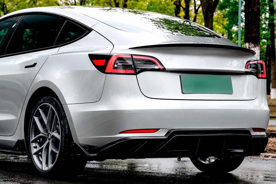 Tesla Model 3 2017- Rear bumper diffuser Turbo (for 2017-2023) Image