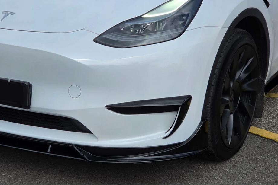 Tesla Model Y 2020- Fast fog light covers (for 2020-2024) Image