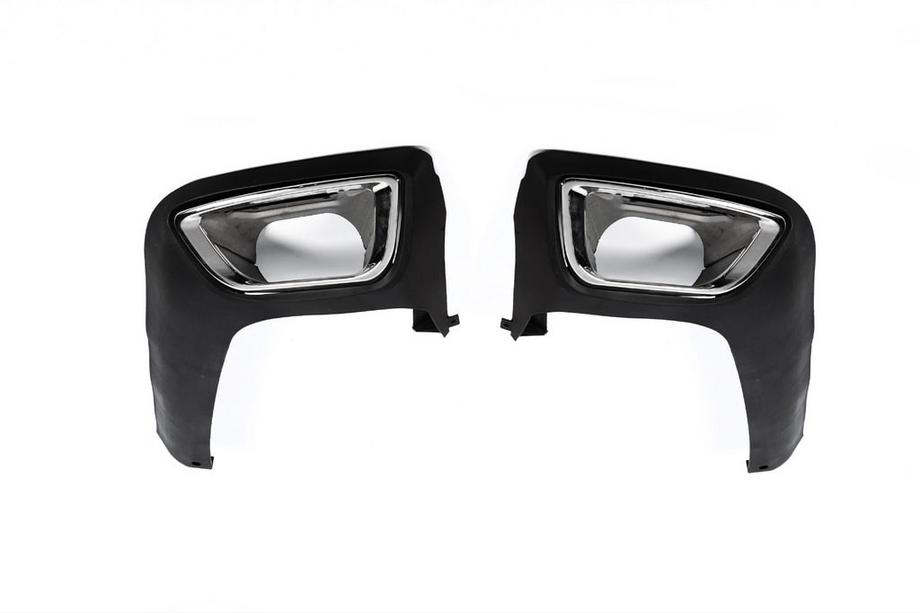 Range Rover IV L405 2013-2021 SVA Rear Bumper Inserts with Exhaust Tips (2018-2021) Image