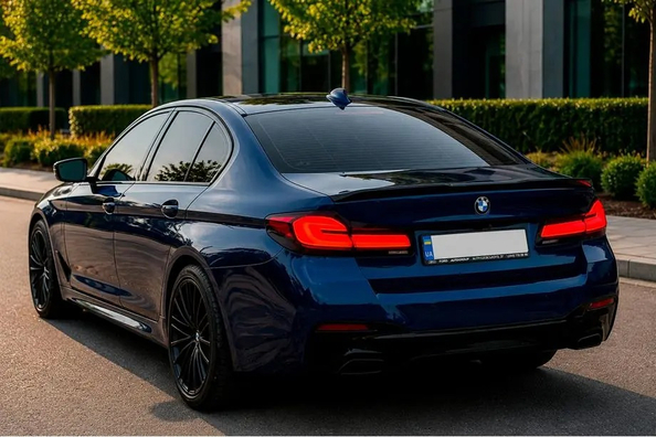 From standard BMW G30/G31 to M-Tech 2021: full facelift Photo 6