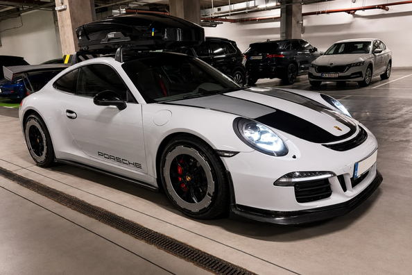 Porsche 911 (991) update: carbon spoiler and wheels installed Photo 1
