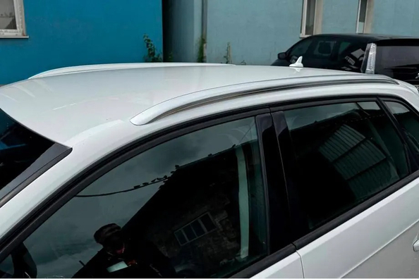 Audi A3 2012–2020: roof rail installation – our work Photo 2