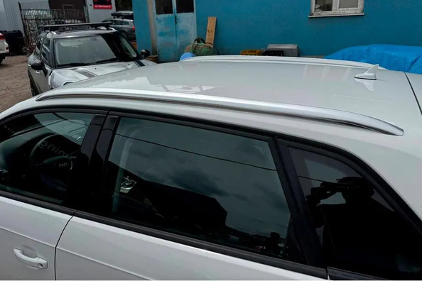 Audi A3 2012–2020: roof rail installation – our work Photo 3