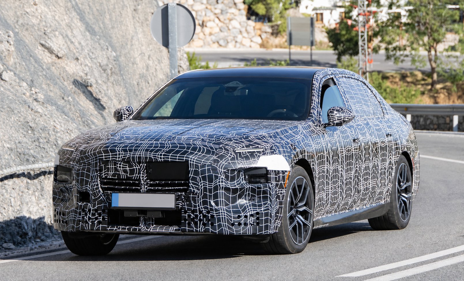 New BMW 7 Alpina Series 2027: first design and specs details