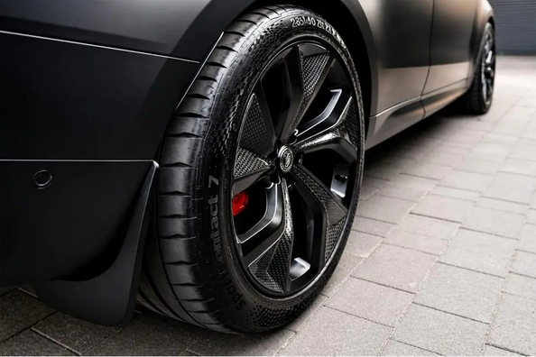 Range Rover Sport 2025 update: fitting stylish alloy wheels Photo 7