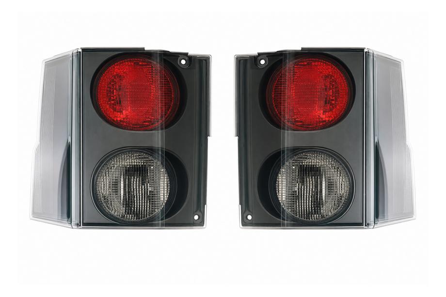 Range Rover III L322 2002-2012 Red-tinted taillights (2006) Image