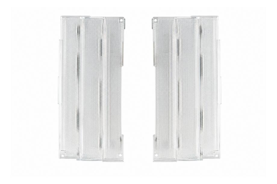 Range Rover IV L405 2013-2021 Silver fender vent trim (2013) Image