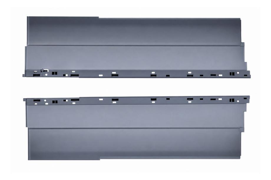 Range Rover IV L405 2013-2021 Extended rear door trim panel (2013) Photo 1