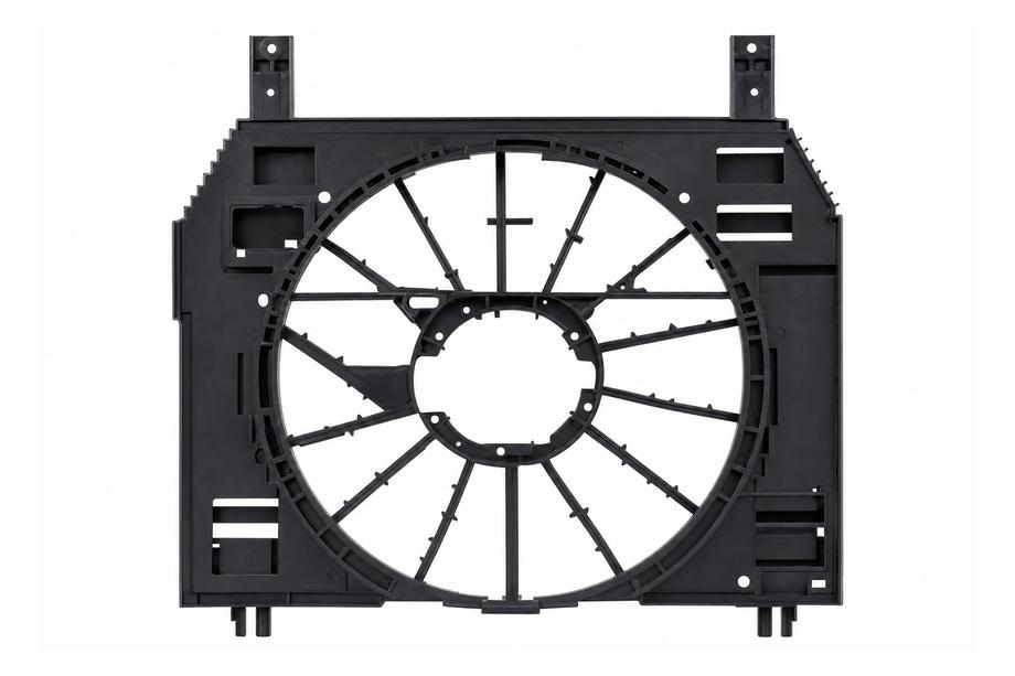 Range Rover IV L405 2013-2021 Electric cooling fan shroud 3.0 L6 (2018) Image