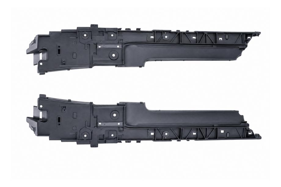 Range Rover Sport 2014-2022 Large rear bumper bracket (2014) Image