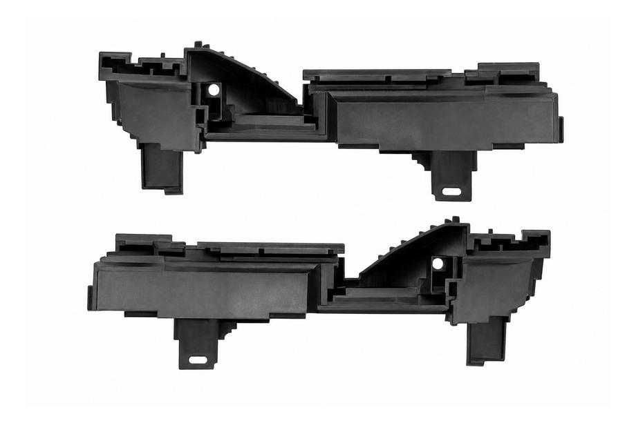 Range Rover Sport 2014-2022 Front bumper washer nozzle bracket (2014) Image