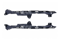Range Rover Evoque 2018- Front headlight mounting bracket photo 1