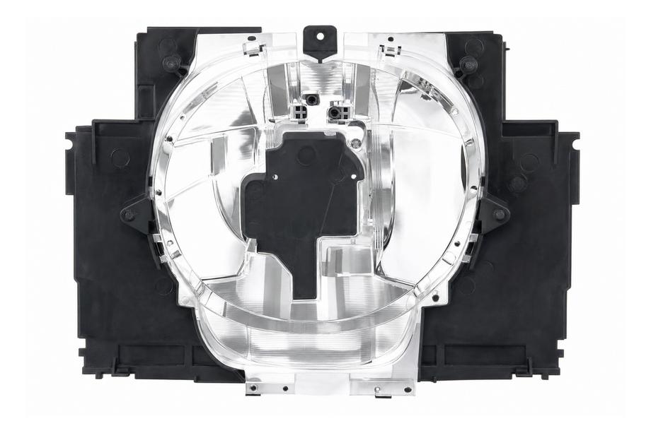 Range Rover Sport 2022- Engine sump guard 4.4 Image