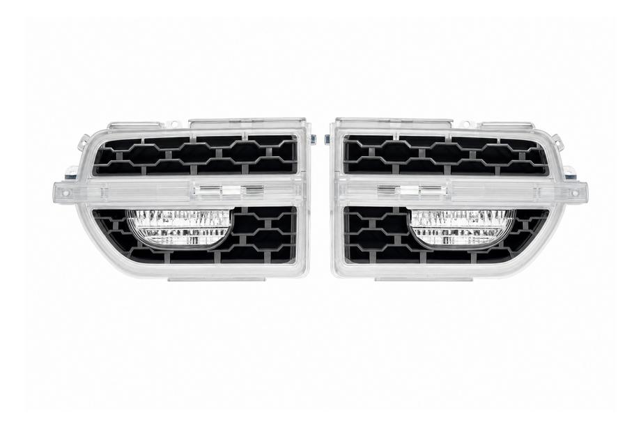 Land Rover Discovery III 2004–2009 Silver fender vents Image