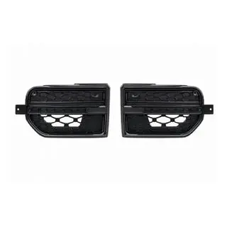Black fender vents