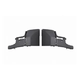 Front fender flare cover (rear section)