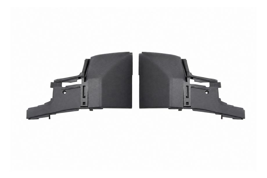 Land Rover Discovery III 2004–2009 Front fender flare cover (rear section) Image