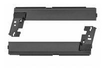 Land Rover Discovery III 2004–2009 Rear Door Moulding photo 1