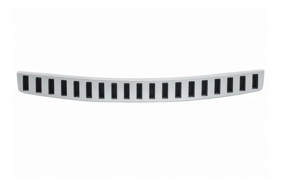 Land Rover Discovery IV 2009-2017 Aluminum trunk lid trim (2014) V2 Photo 1
