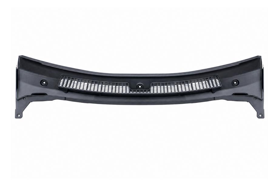 Land Rover Discovery IV 2009-2017 Windshield cowl panel (water drain panel) (2014) Image