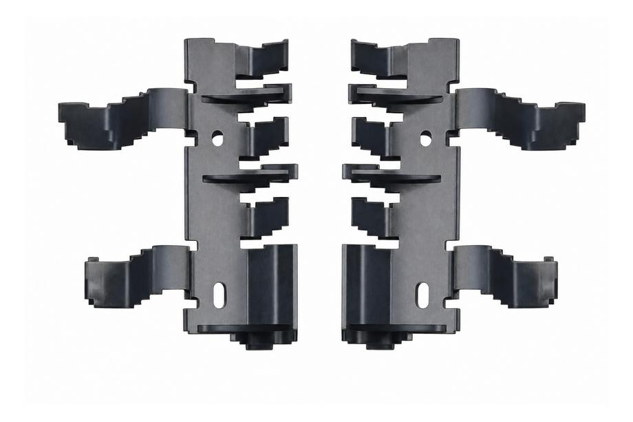 Land Rover Discovery III 2004–2009 Rear bumper bracket (2014) Image