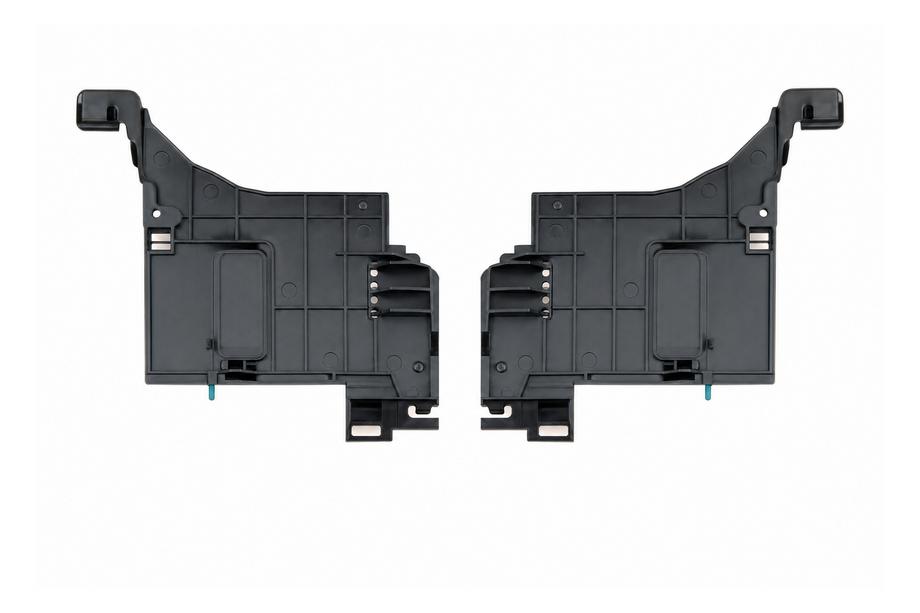 Range Rover Evoque 2012-2018 Front headlight mounting bracket Image