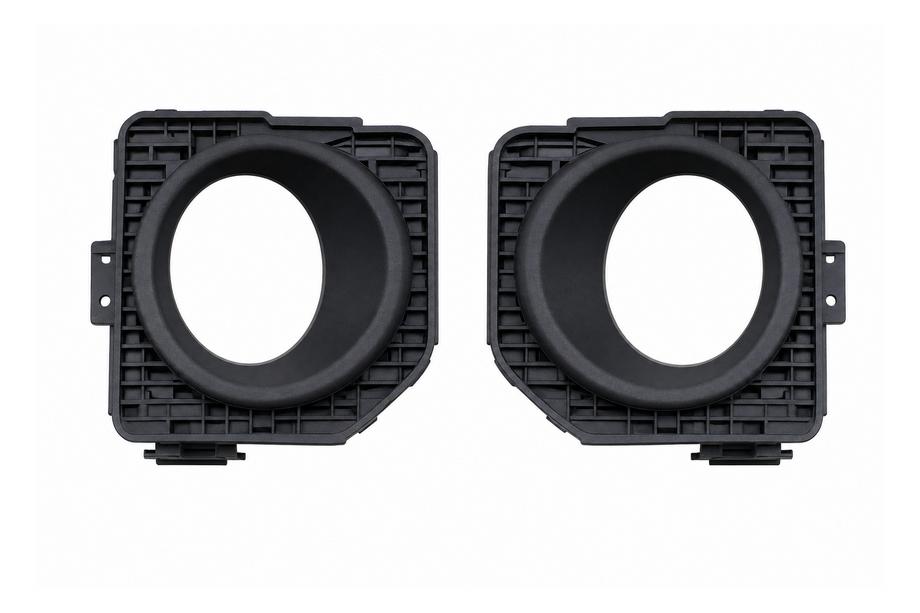 Land Rover Freelander II 2006–2014 Black fog light trim frame (2010) Image