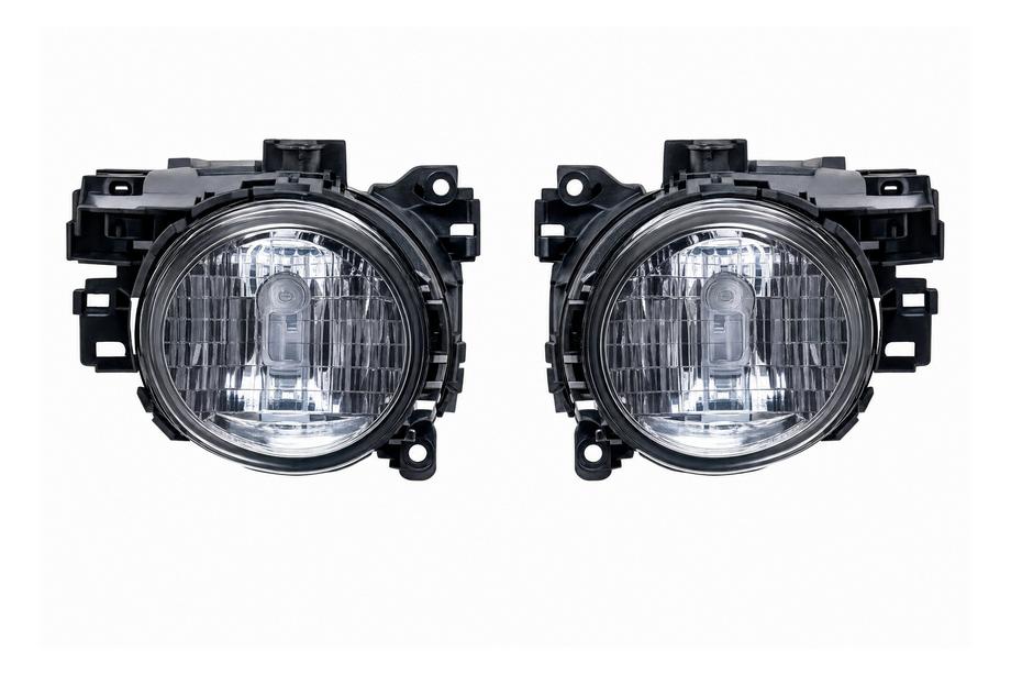 Land Rover Defender 2019- Fog Light Image