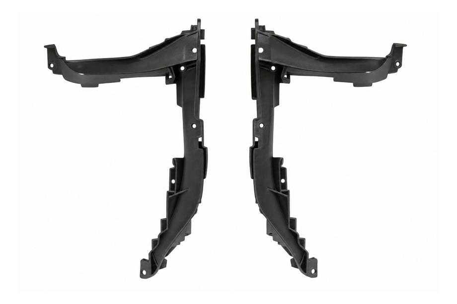 Range Rover Velar 2017- Rear bumper exhaust tip bracket (2024) Image