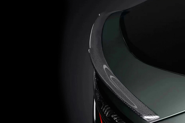 Zeekr 001 2024+: carbon spoiler installation – our work Photo 3